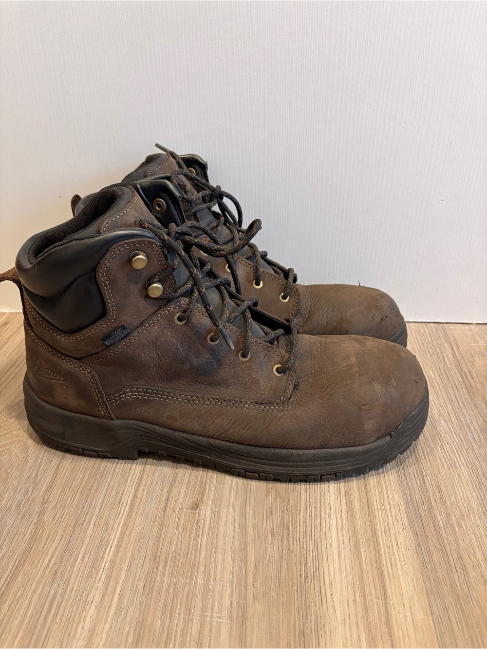 Danner Caliper 6” Work Hiking Boots Men’s Size 11 Brown Leather Aluminum Toe